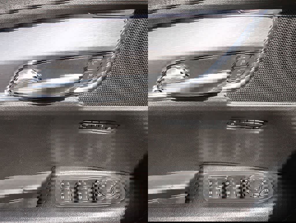 Used 2019 Cadillac XT5 Premium Luxury image 16