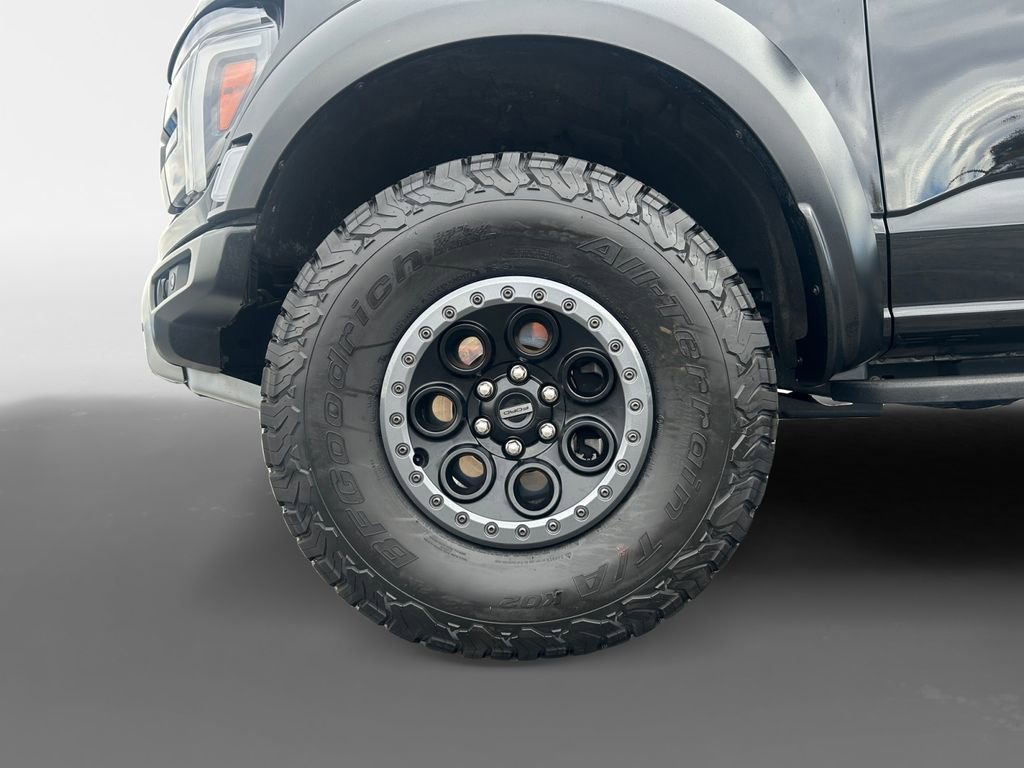 Used 2025 Ford F150 Raptor image 16