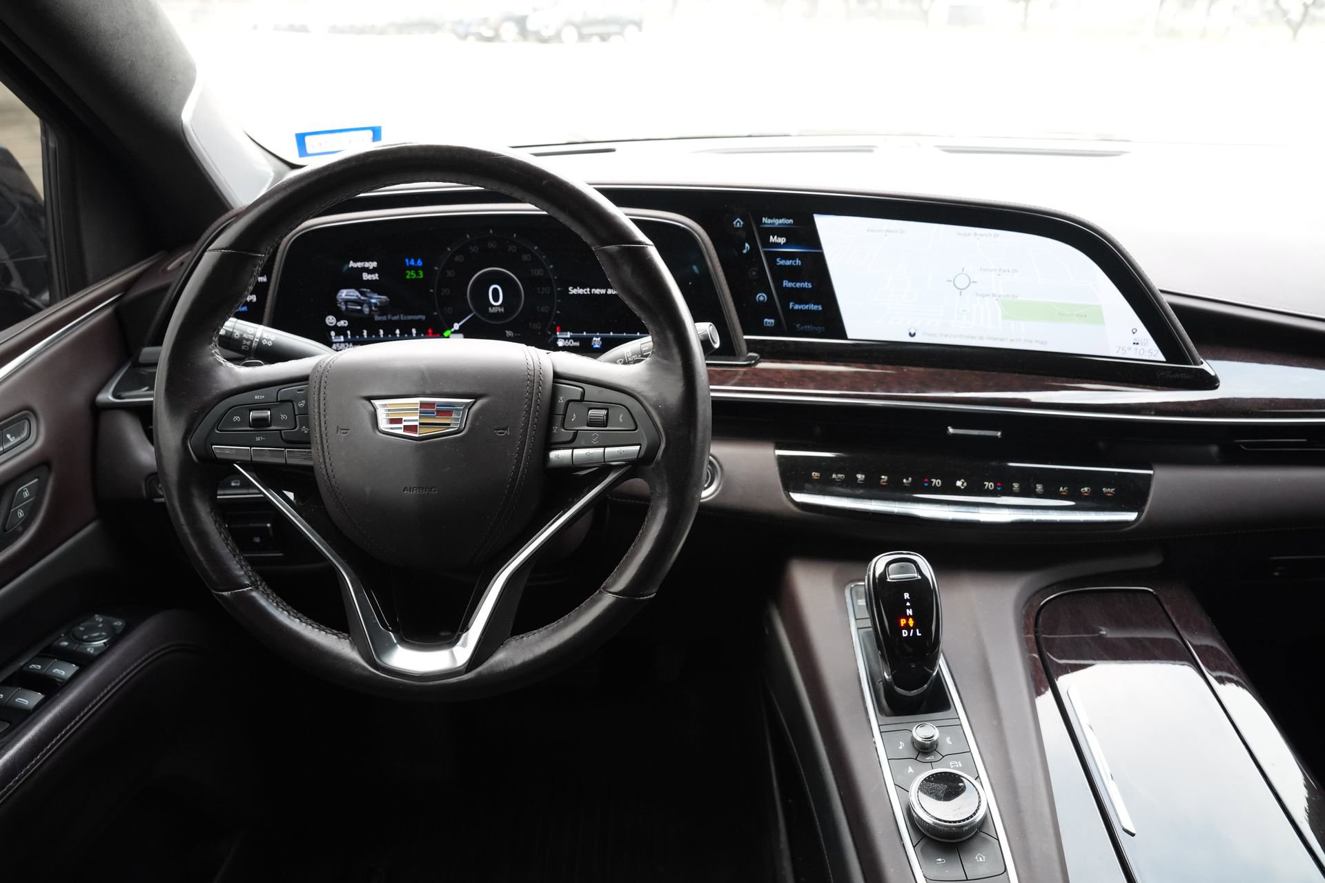 Certified 2023 Cadillac Escalade Premium Luxury Platinum image 9