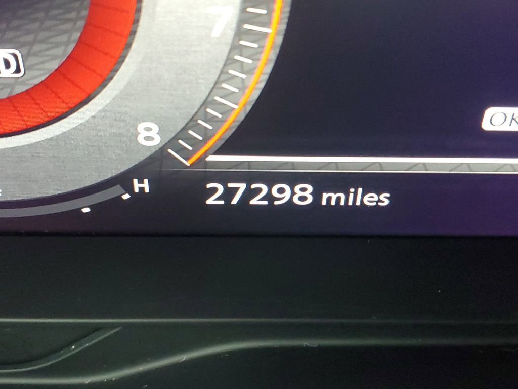 Used 2023 Nissan Pathfinder Platinum w/ Cargo Package image 29