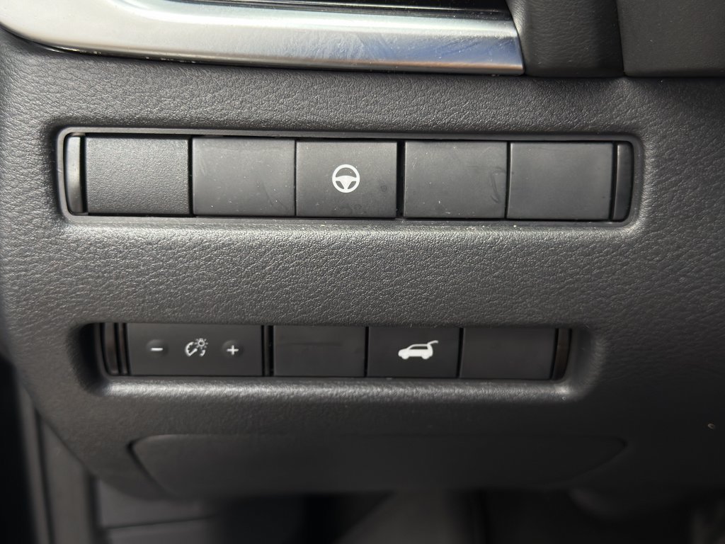 Certified 2023 Nissan Rogue SL w/ SL Premium Package AWD/4WD image 21