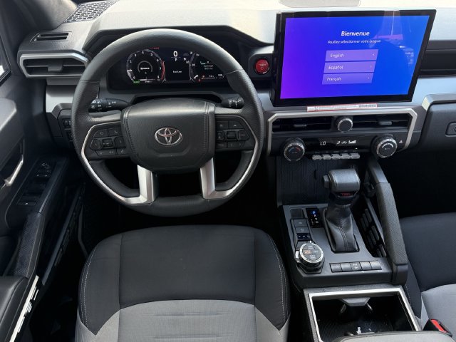 Used 2025 Toyota Tacoma TRD Off-Road AWD/4WD image 14