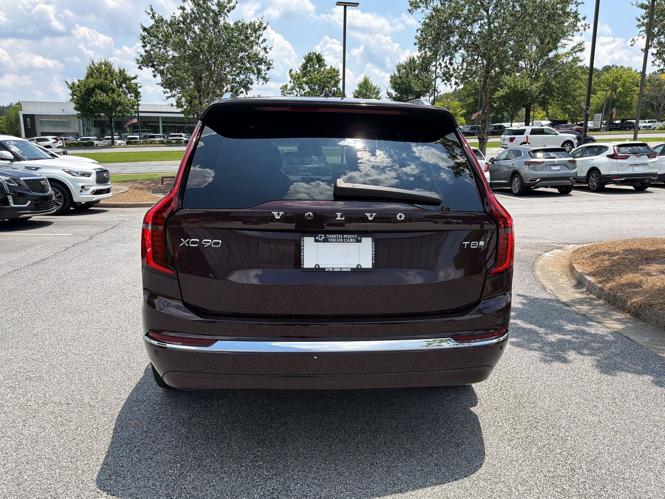 Used 2025 Volvo XC90 T8 Ultra w/ Lounge Package AWD/4WD image 10