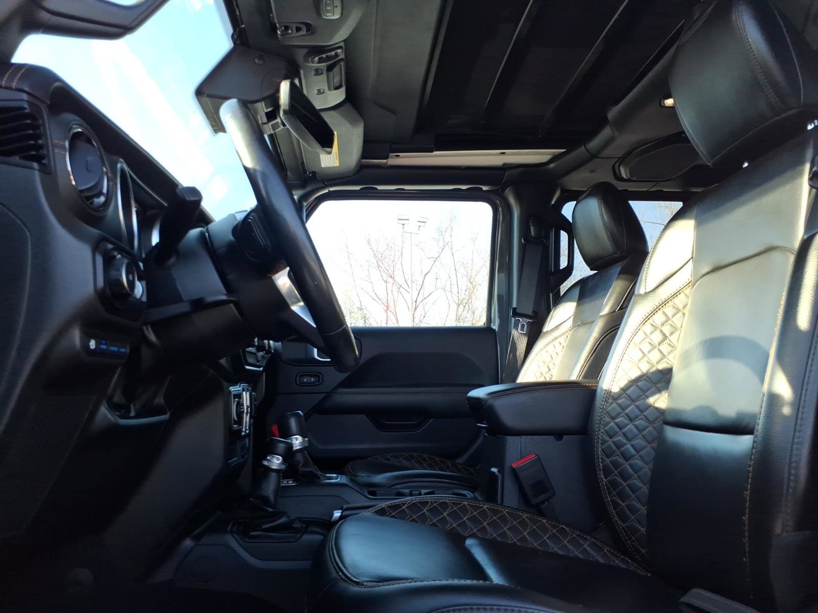 Used 2022 Jeep Wrangler High Altitude image 23