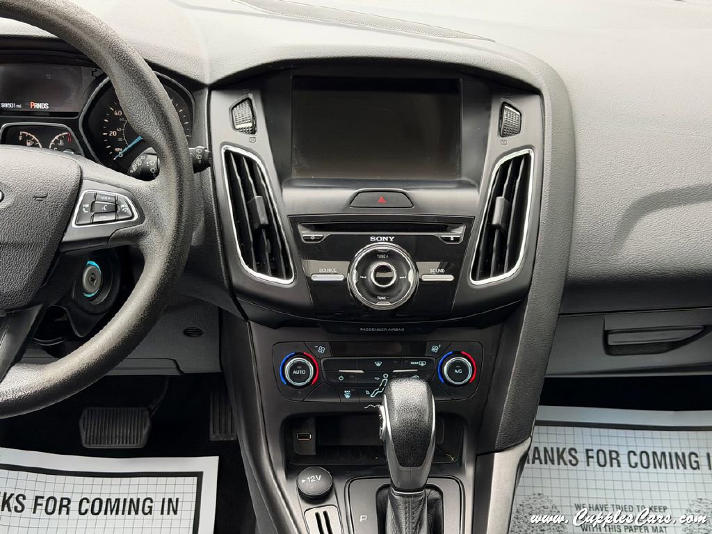 Used 2018 Ford Focus SEL FWD image 20