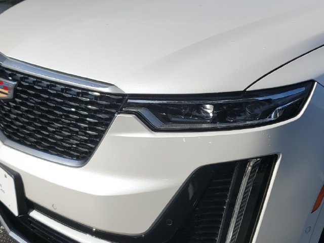 Certified 2022 Cadillac XT6 Premium Luxury w/ Technology Package AWD/4WD image 10