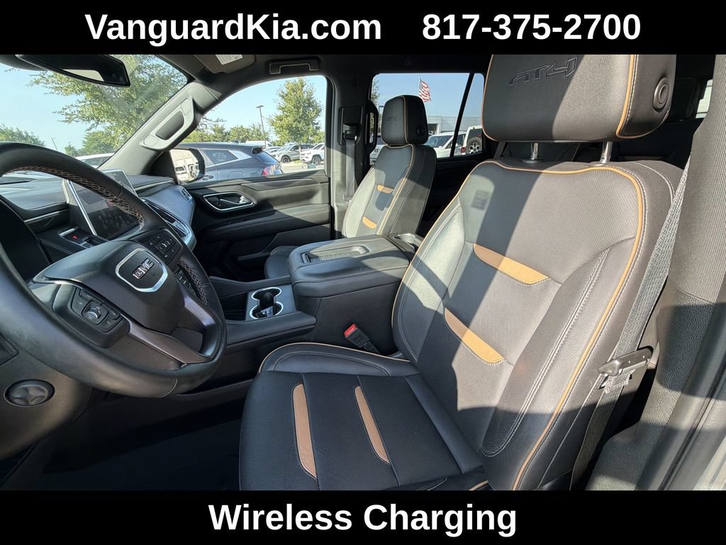 Used 2024 GMC Yukon AT4 w/ Technology Package AWD/4WD image 15