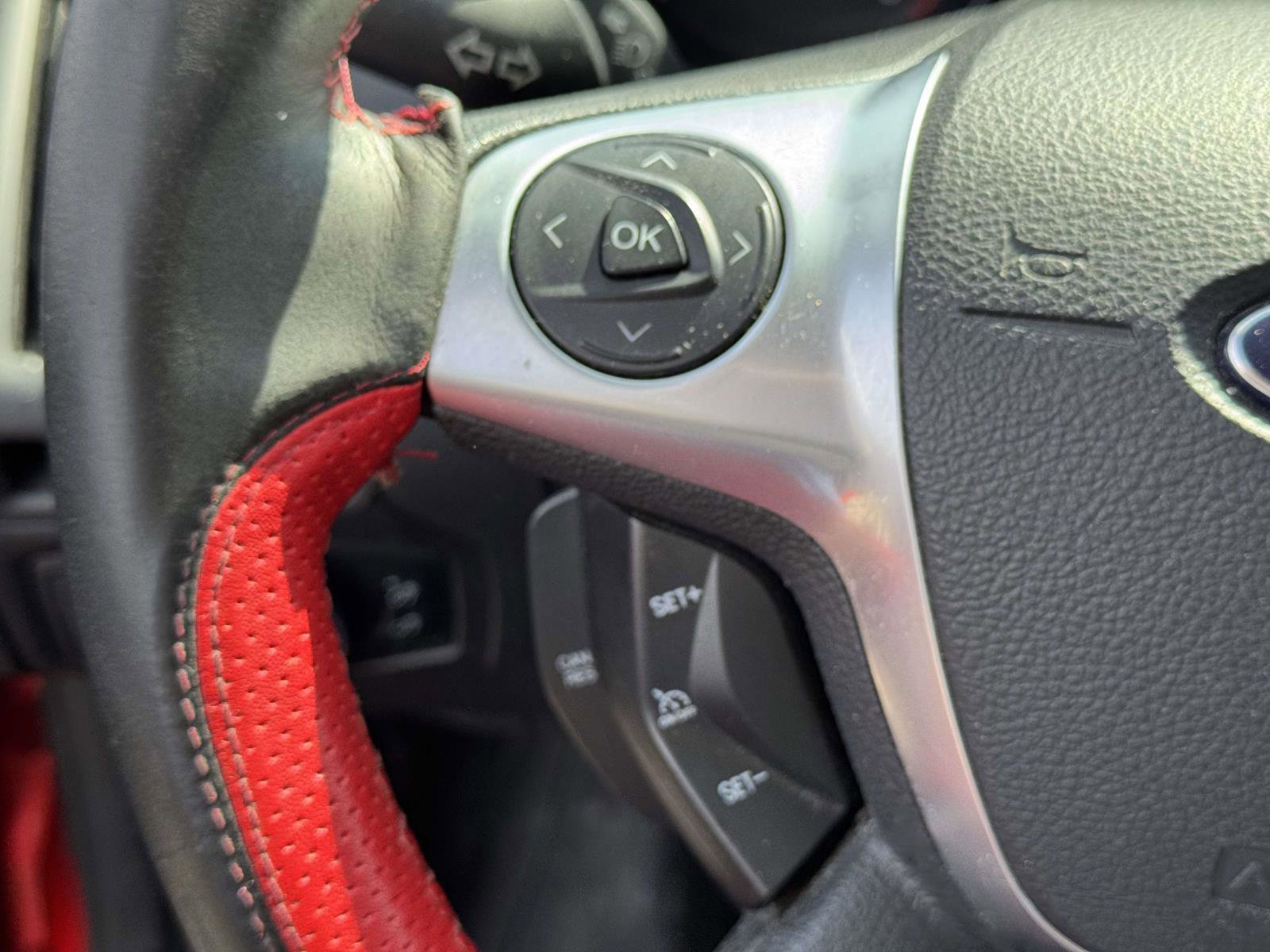 Used 2014 Ford Focus SE image 16