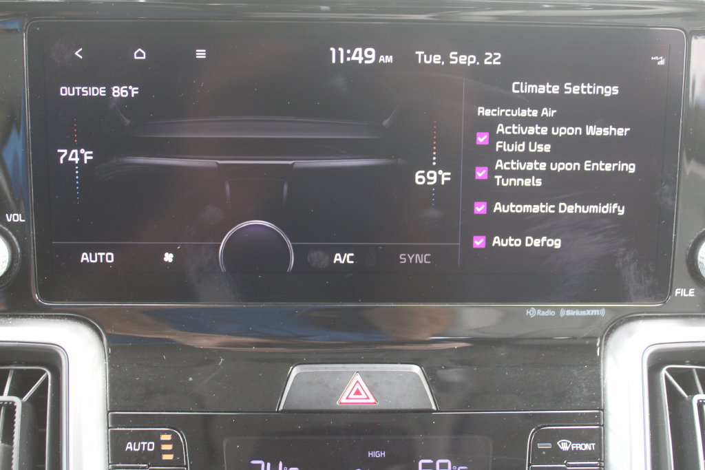 Certified 2023 Kia Sorento EX w/ Panoramic Sunroof Package FWD image 48