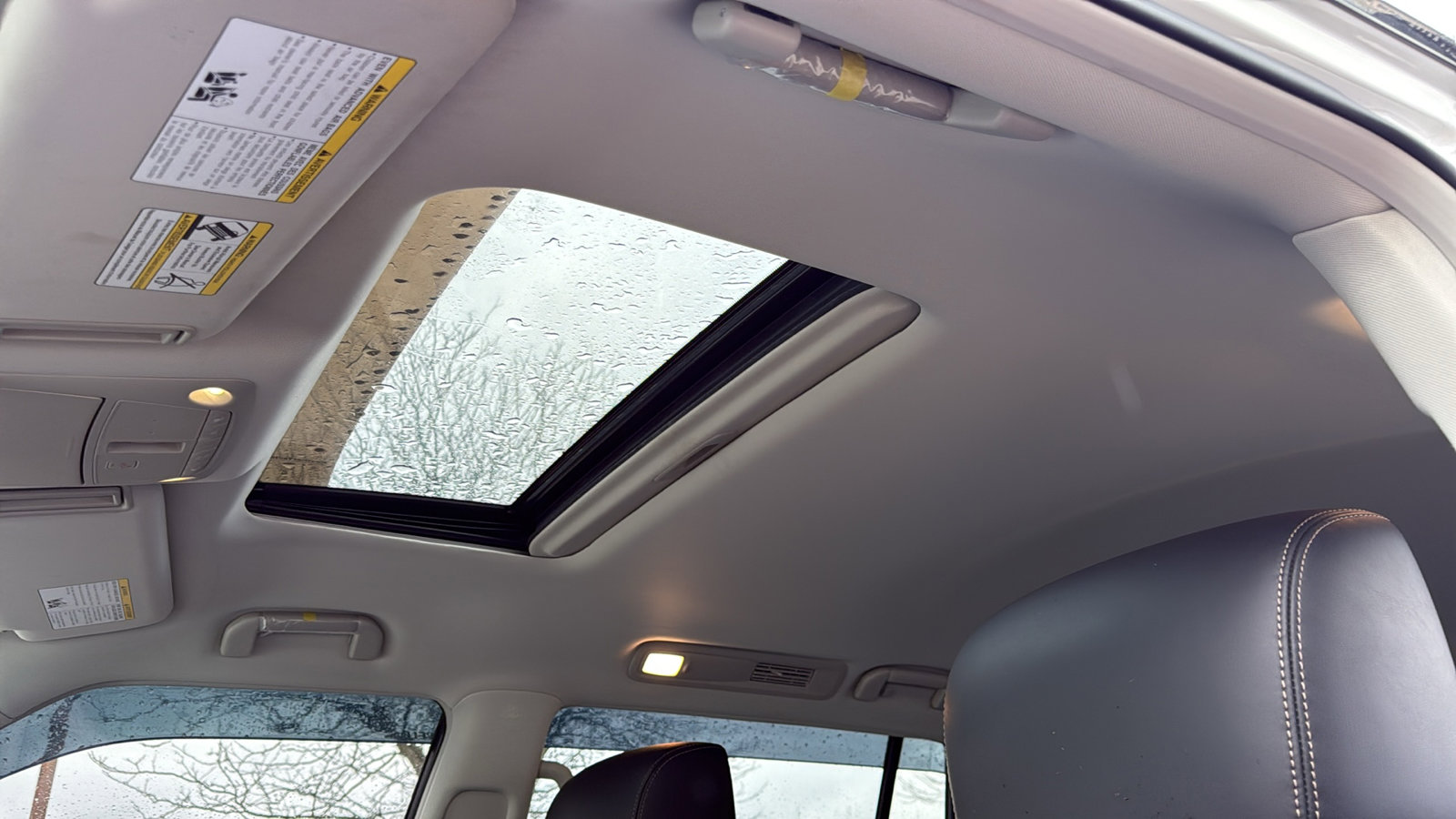 Used 2022 Nissan Armada Platinum image 29