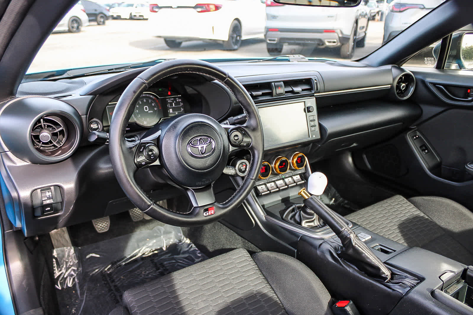 Used 2023 Toyota GR86 w/ ALL Weather Mat Package (TMS) image 12