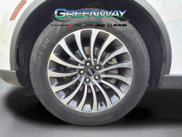 Used 2020 Lincoln Aviator Reserve w/ Equipment Group 201A RWD image 38