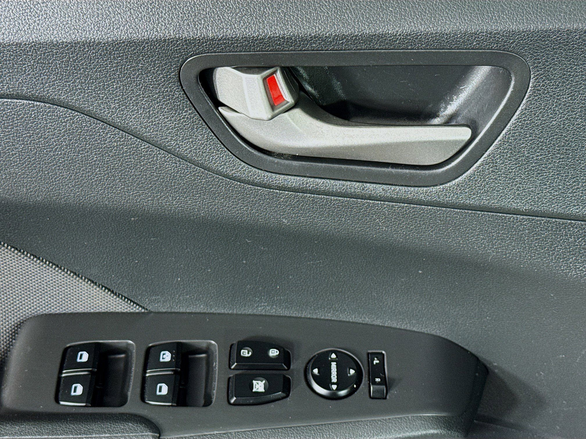 Used 2021 Hyundai Accent Limited image 23