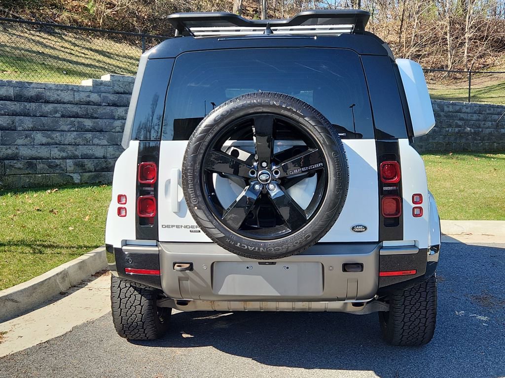 Used 2022 Land Rover Defender 110 X-Dynamic HSE image 7