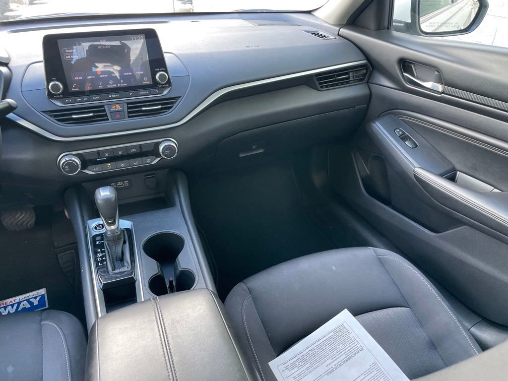 Used 2020 Nissan Altima 2.5 S FWD image 9