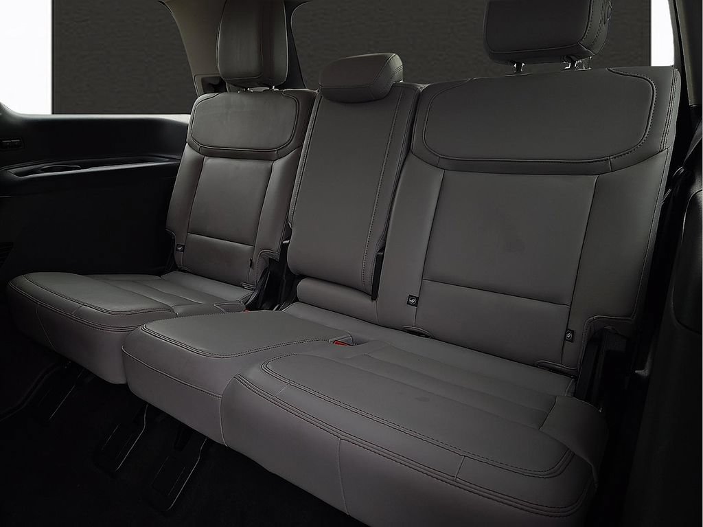 Used 2025 Ford Expedition Active AWD/4WD image 9
