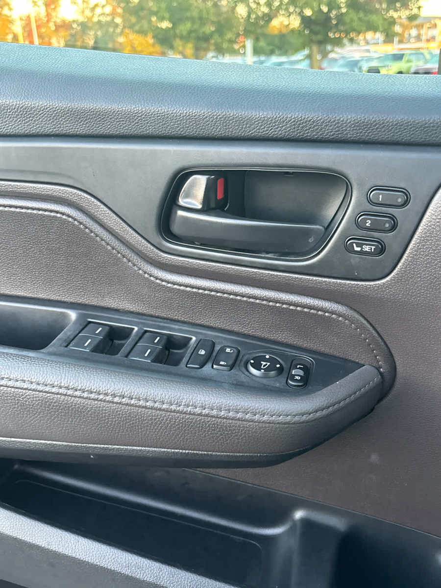 Used 2019 Honda Odyssey EX-L image 15