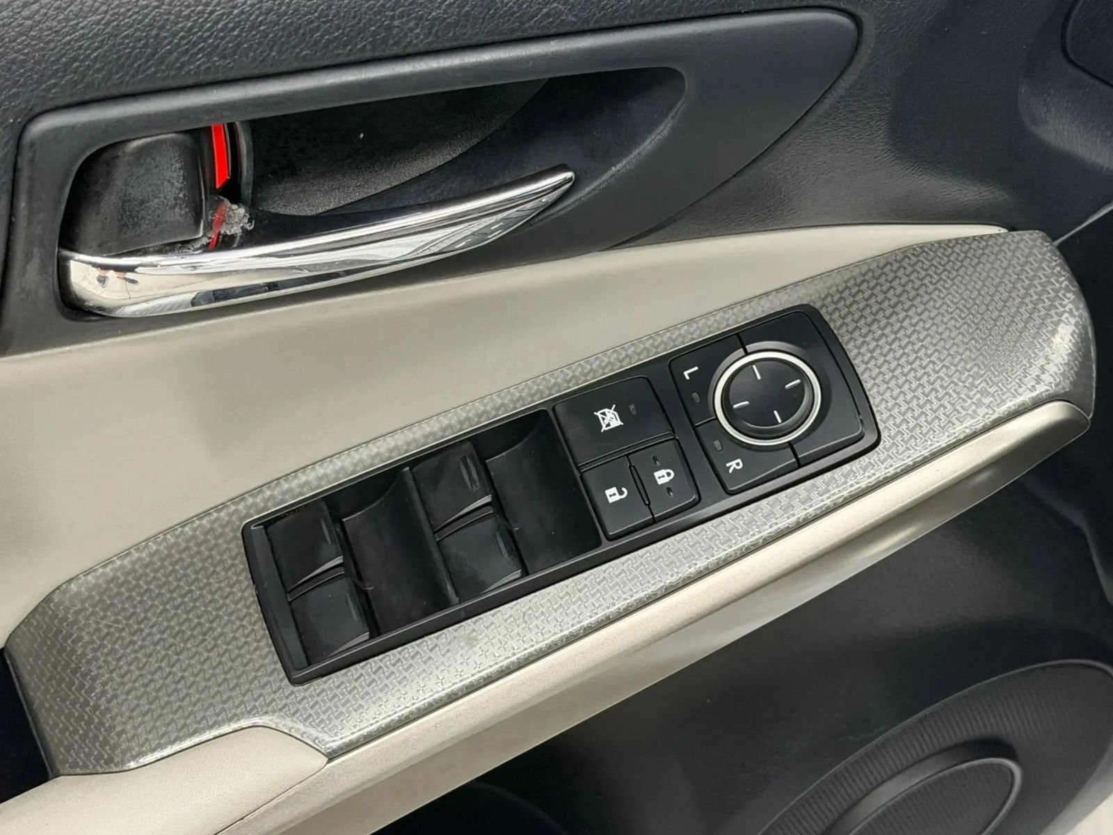 Used 2014 Lexus IS 350 AWD w/ F Sport Package image 22