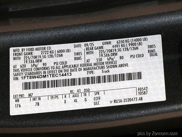 New 2026 Ford F450 Platinum image 28