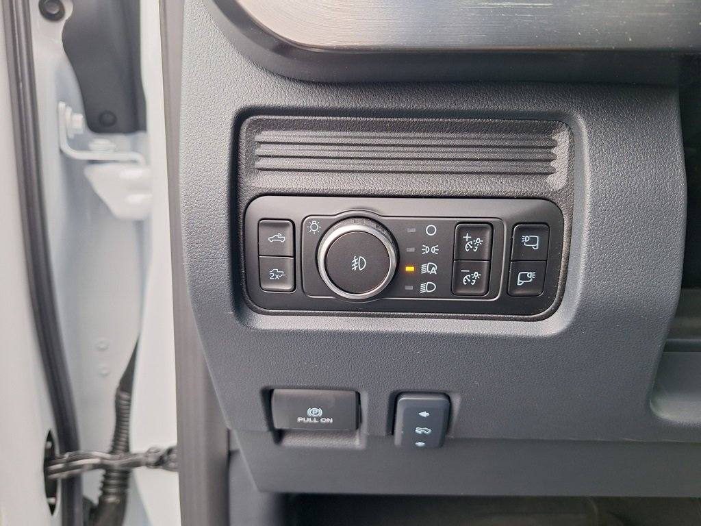 New 2026 Ford F350 Lariat image 6