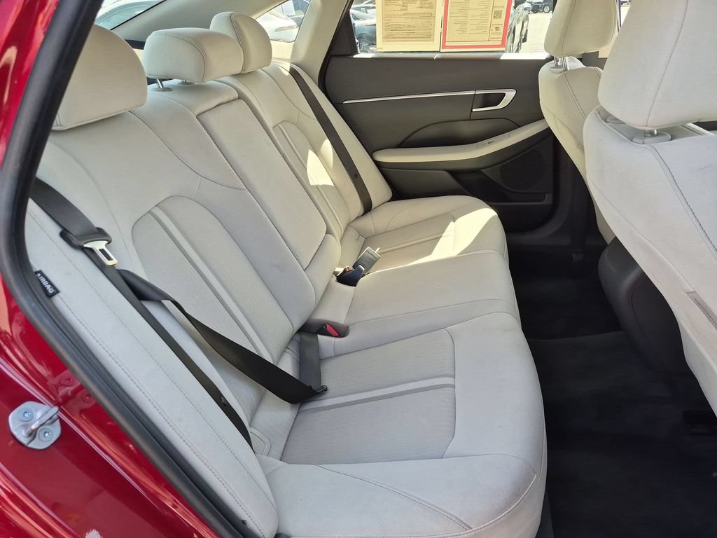 Used 2025 Hyundai Sonata SEL FWD image 30