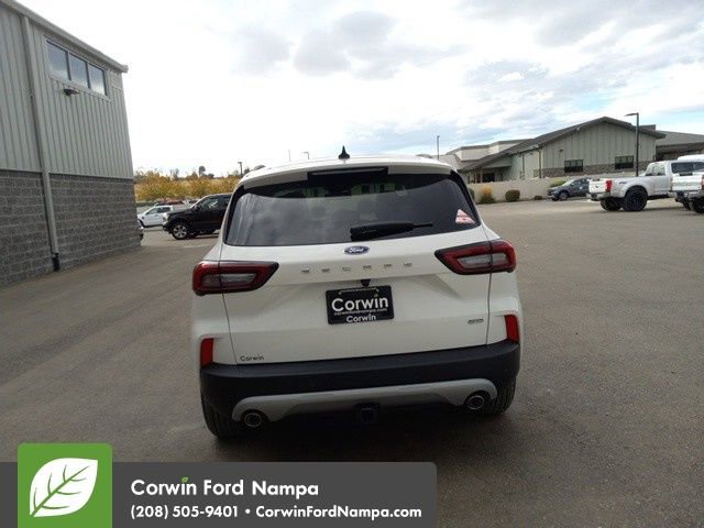 New 2025 Ford Escape SE w/ PHEV Premium Package image 4