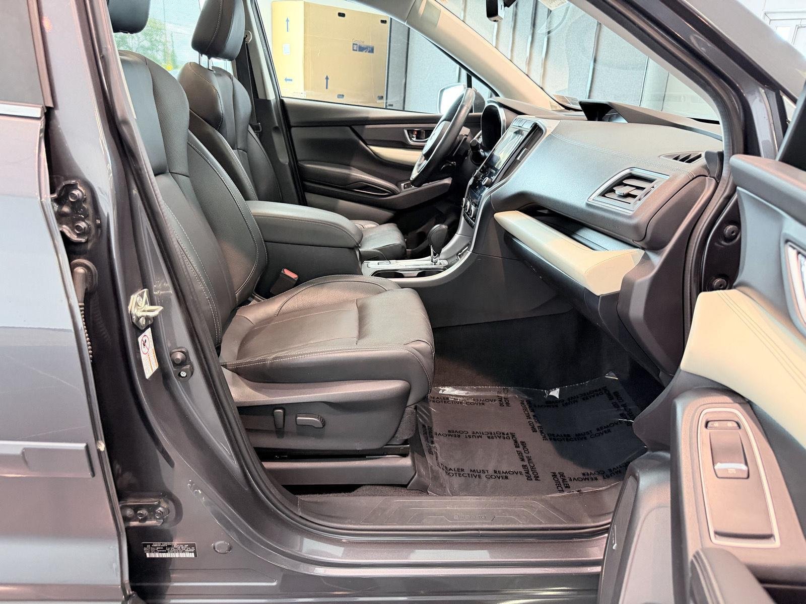 Used 2020 Subaru Ascent Limited w/ Technology Package AWD/4WD image 31