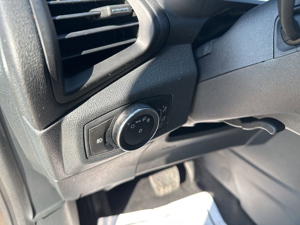 Used 2019 Ford EcoSport SE image 9