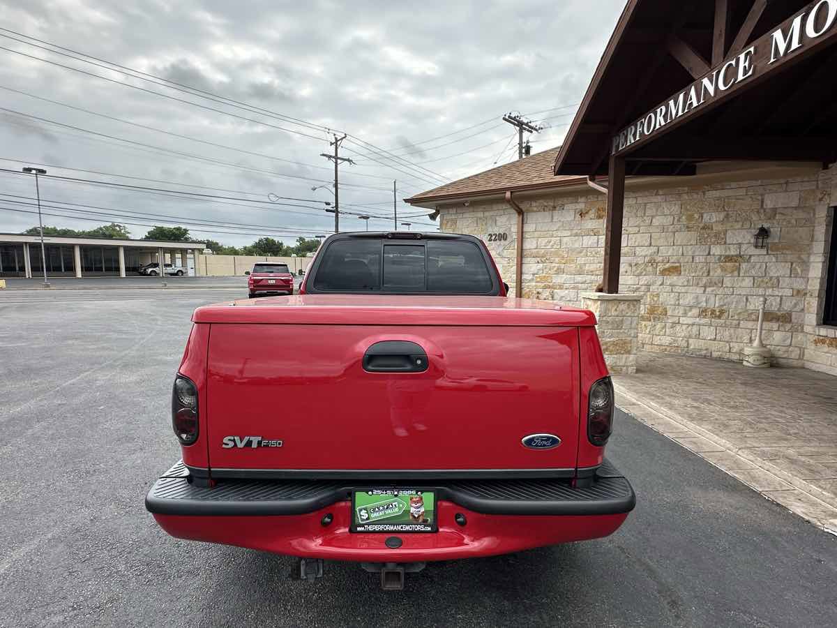Used 2004 Ford F150 Lightning RWD image 3