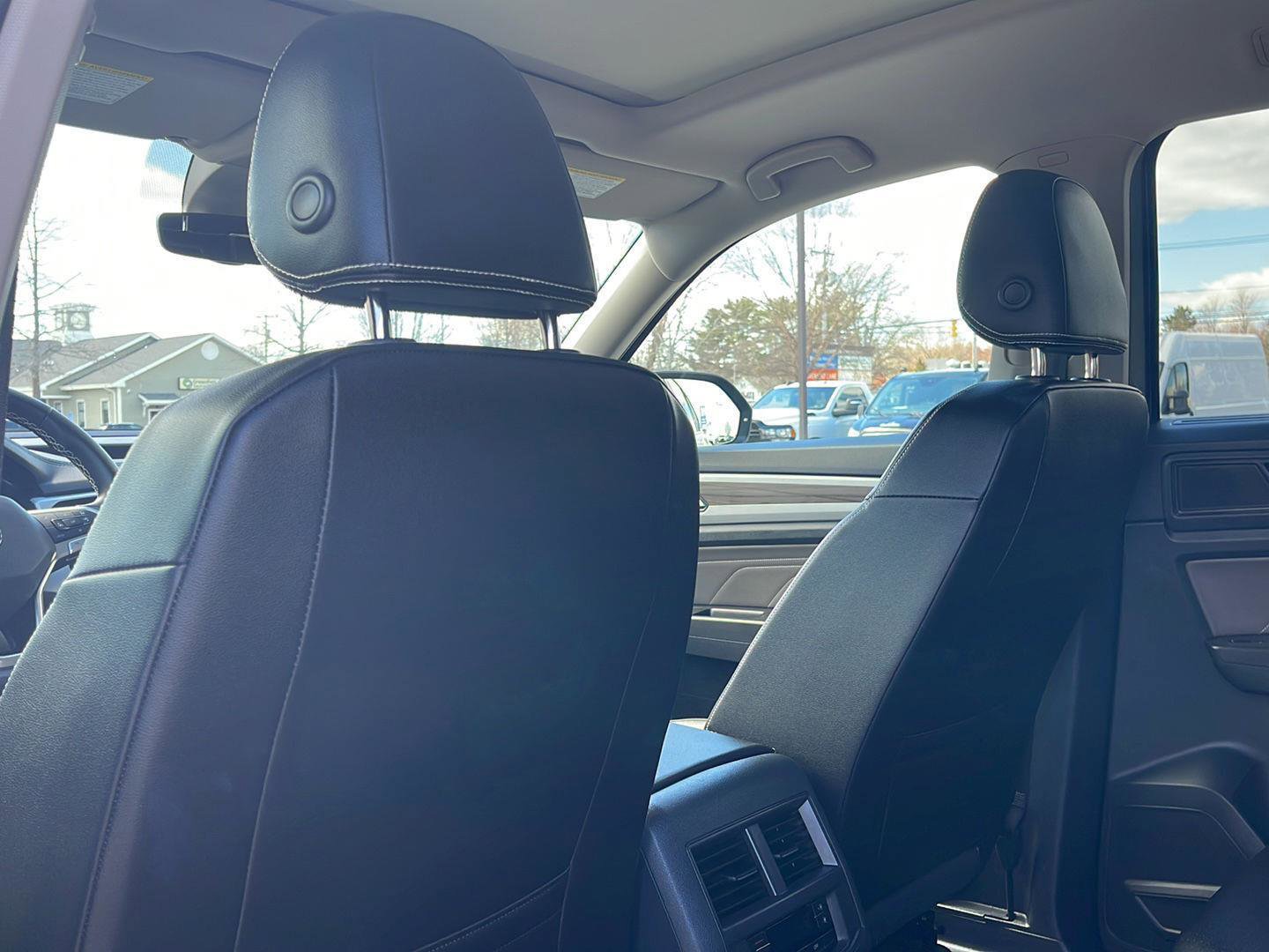 Used 2023 Volkswagen Atlas SEL image 17