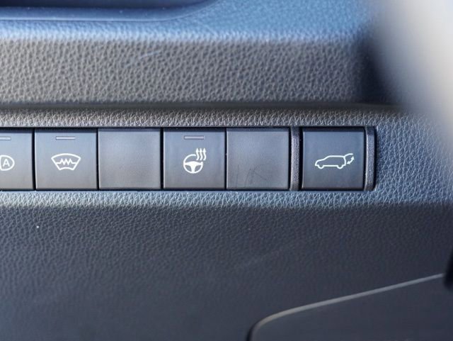 Certified 2023 Toyota RAV4 SE image 25