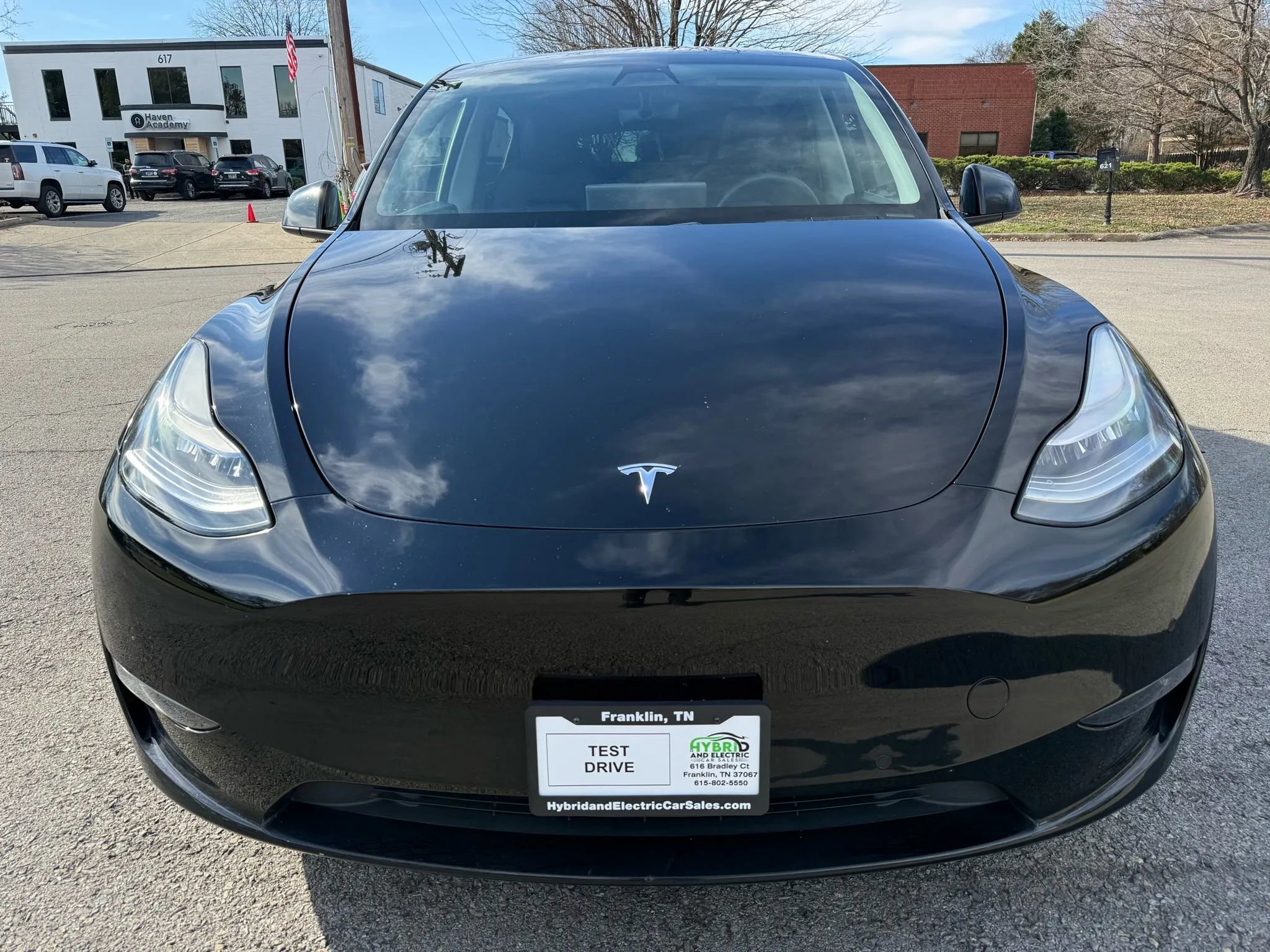 Used 2021 Tesla Model Y Long Range image 10