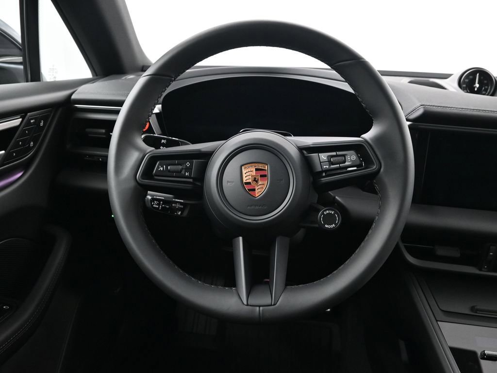 New 2026 Porsche Macan 4S Electric image 13