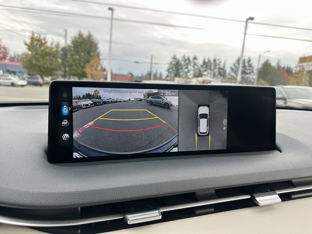 Used 2025 Genesis Electrified GV70 Advanced image 23