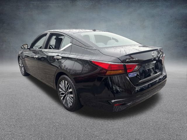Used 2023 Nissan Altima 2.5 SV image 9