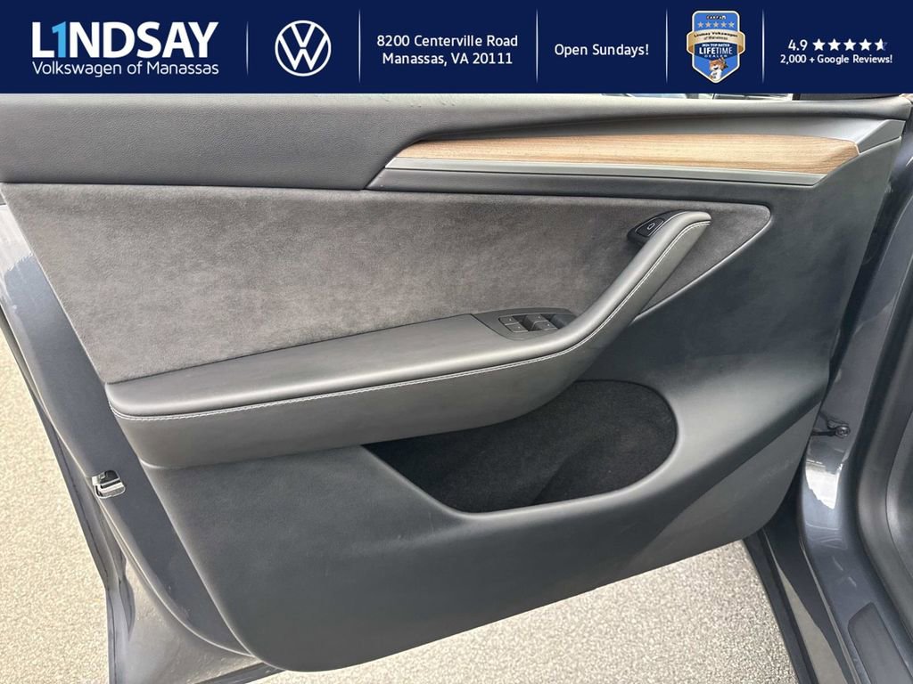 Used 2023 Tesla Model Y Long Range image 8