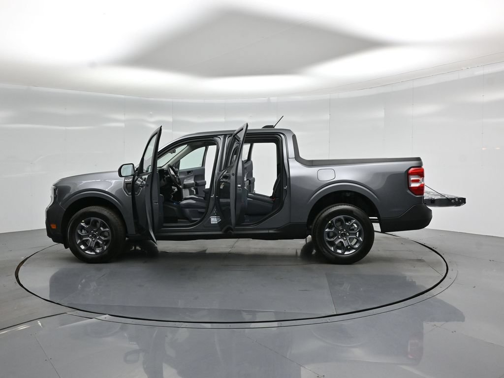 New 2026 Ford Maverick XLT FWD image 30