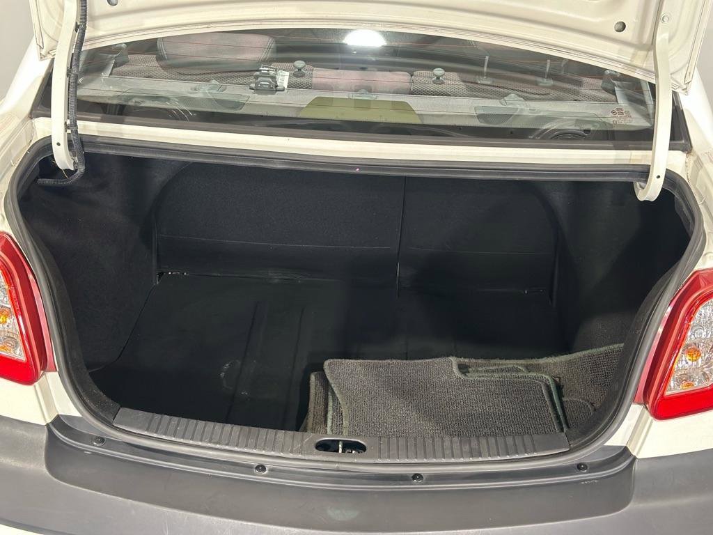 Used 2009 Kia Rio SX image 29