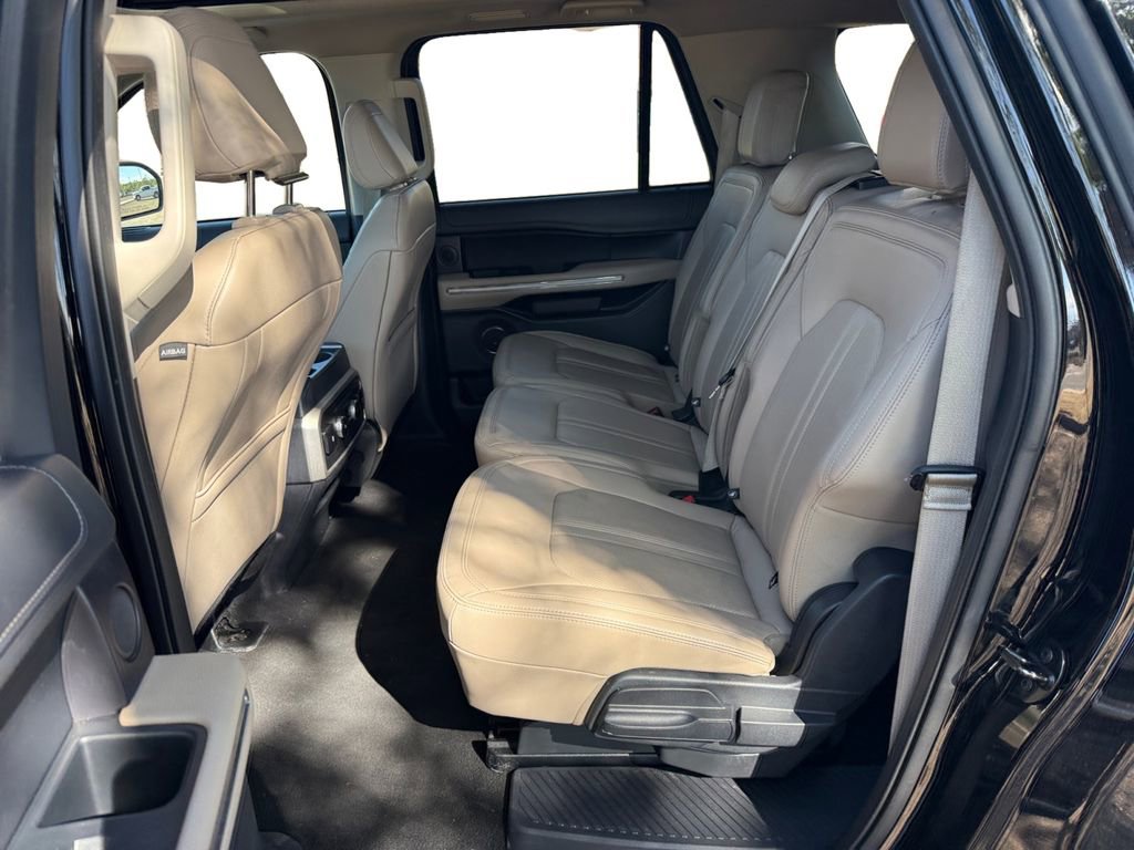 Used 2024 Ford Expedition Max Limited AWD/4WD image 24