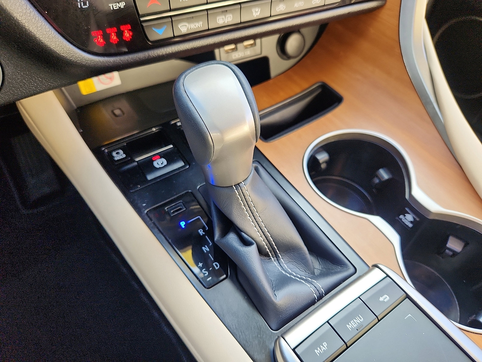 Certified 2022 Lexus RX 450h AWD w/ Premium Package image 16