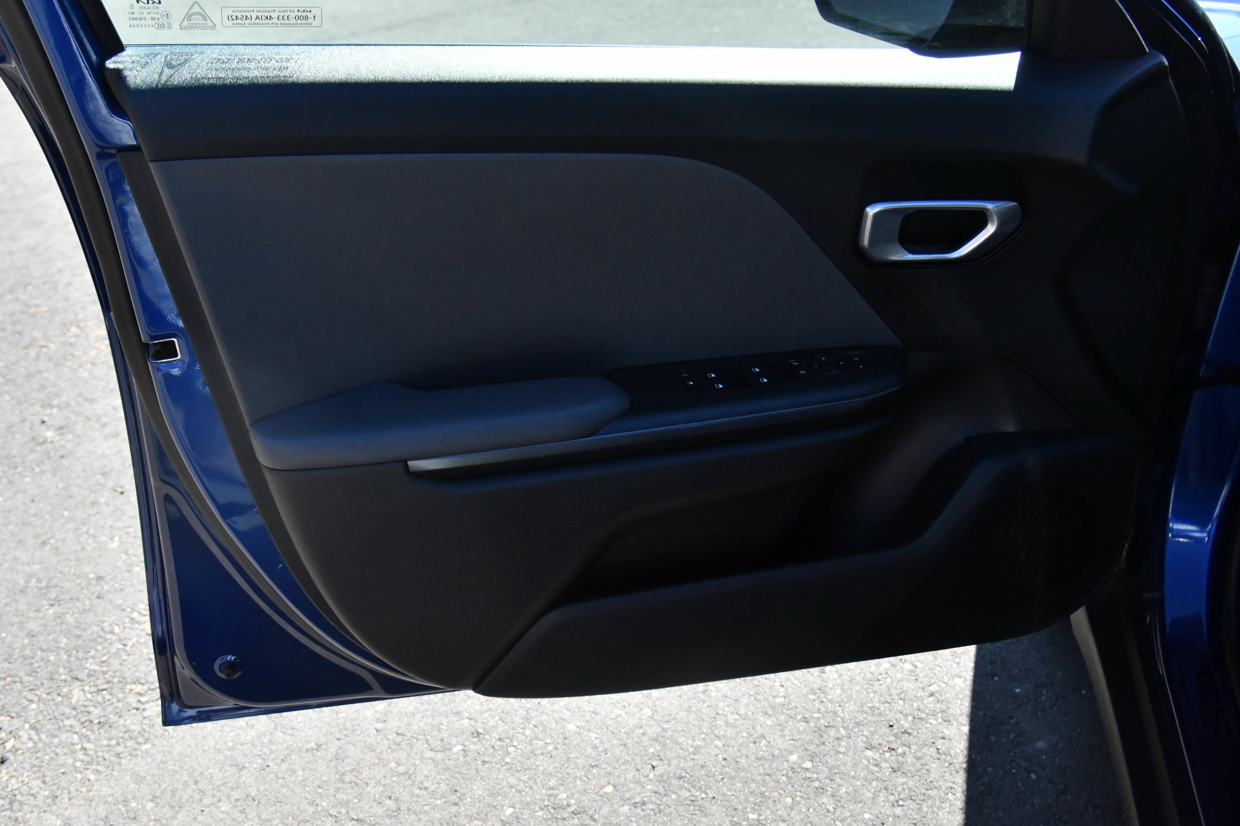 Used 2025 Kia K4 FWD image 13