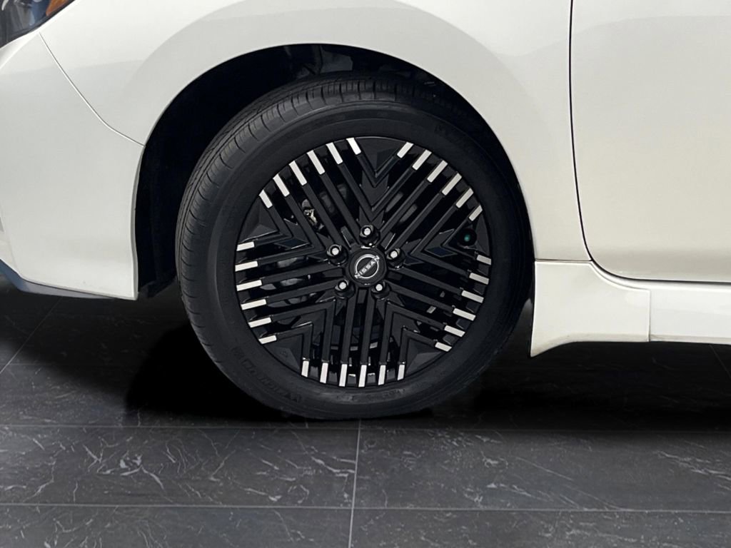 Used 2025 Nissan Leaf SV Plus image 33