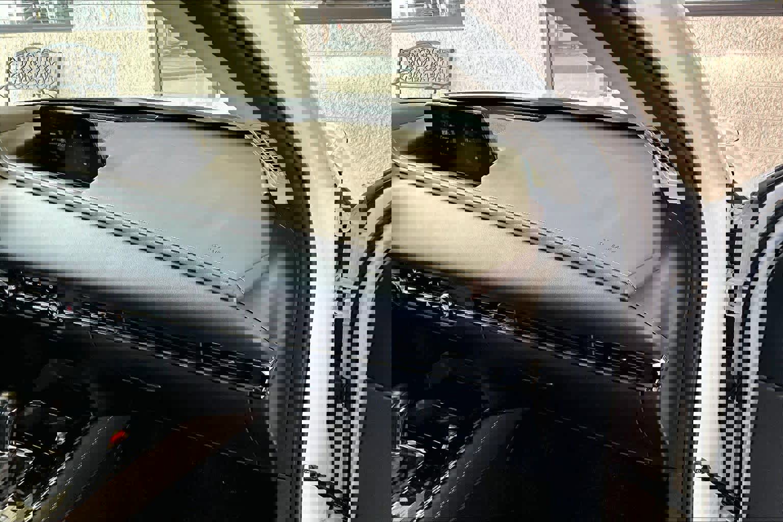 Used 2024 MAZDA CX-30 AWD 2.5 S w/ Premium Package image 19