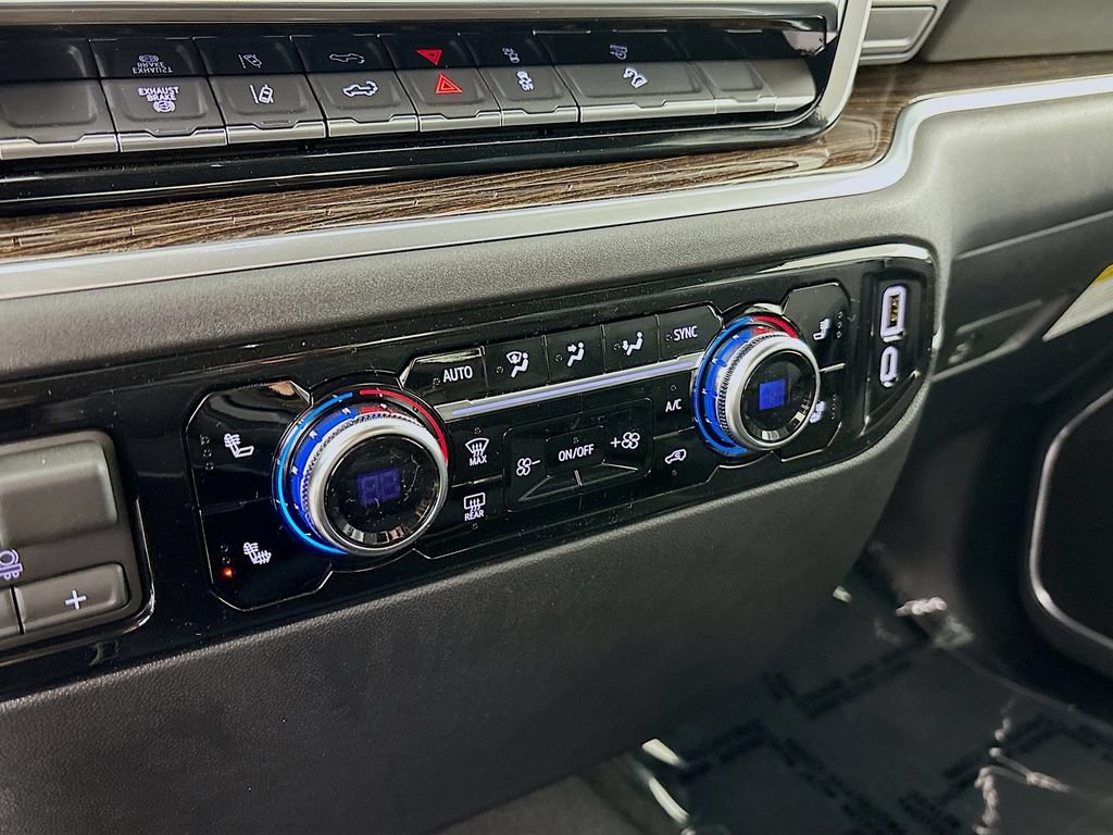 New 2026 GMC Sierra 2500 SLE w/ SLE Value Package; AWD/4WD image 16