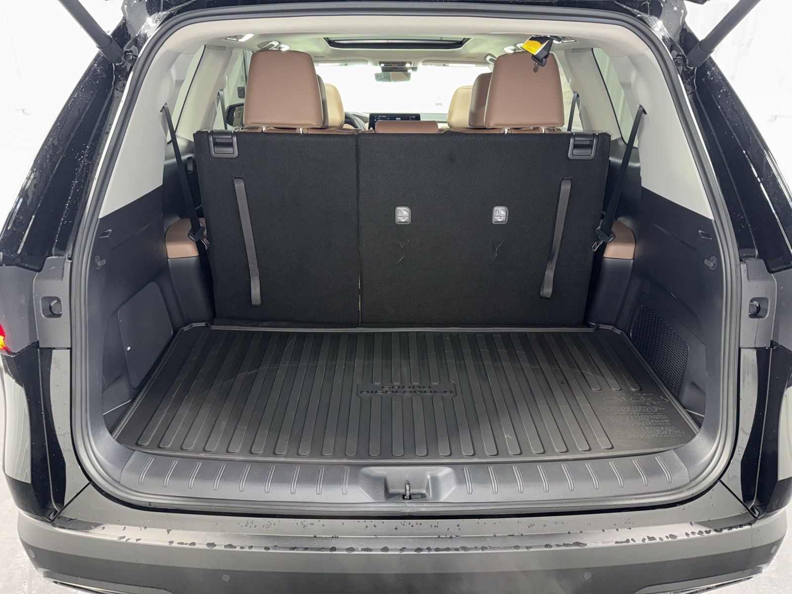 New 2026 Toyota Grand Highlander Platinum image 40