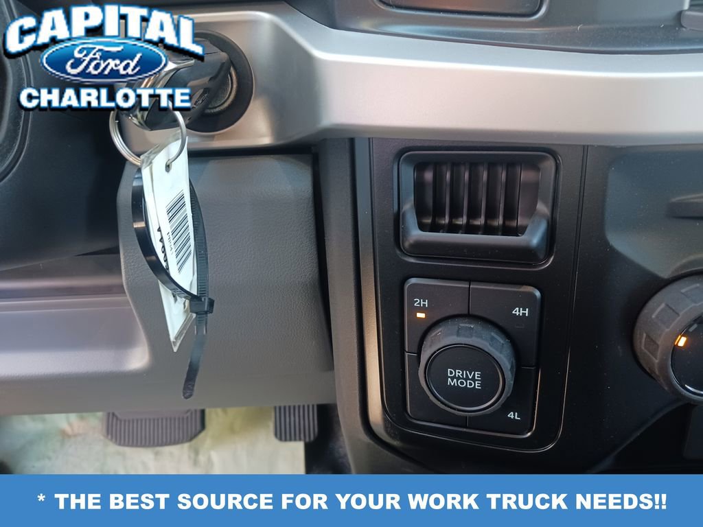 New 2025 Ford F550 4x4 Crew Cab Super Duty image 20