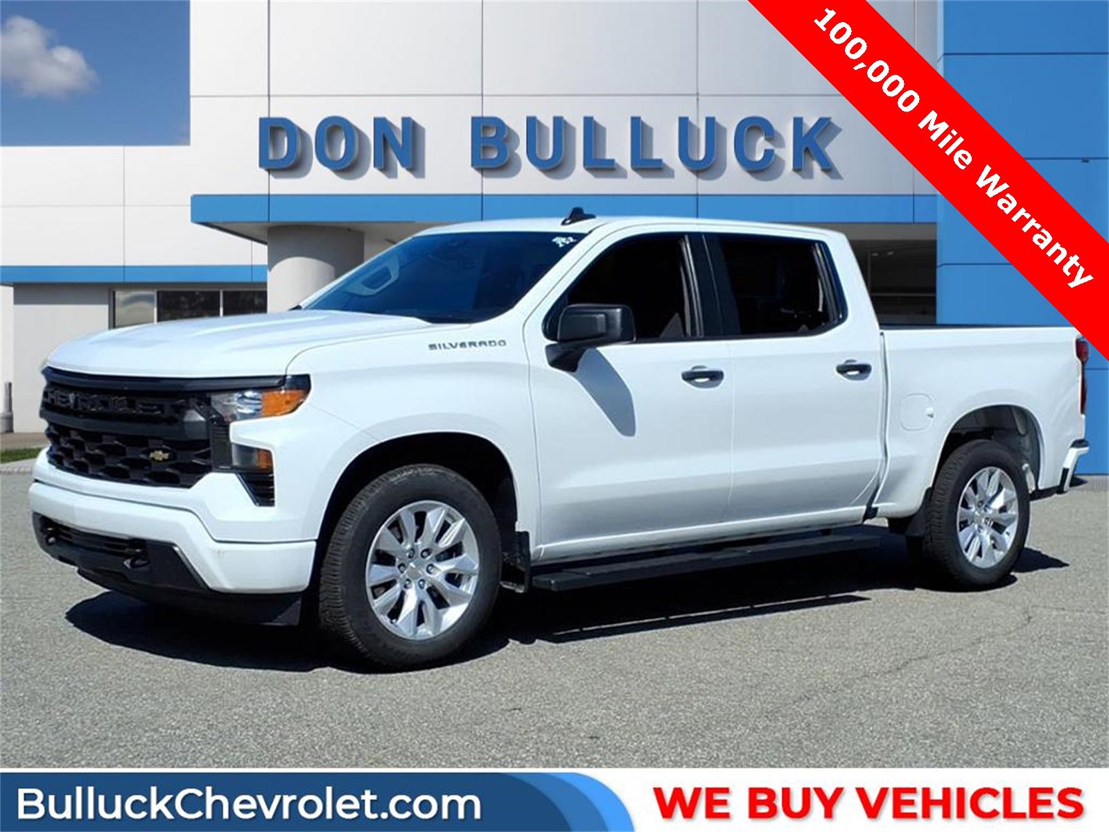 Used 2023 Chevrolet Silverado 1500 Custom image 1