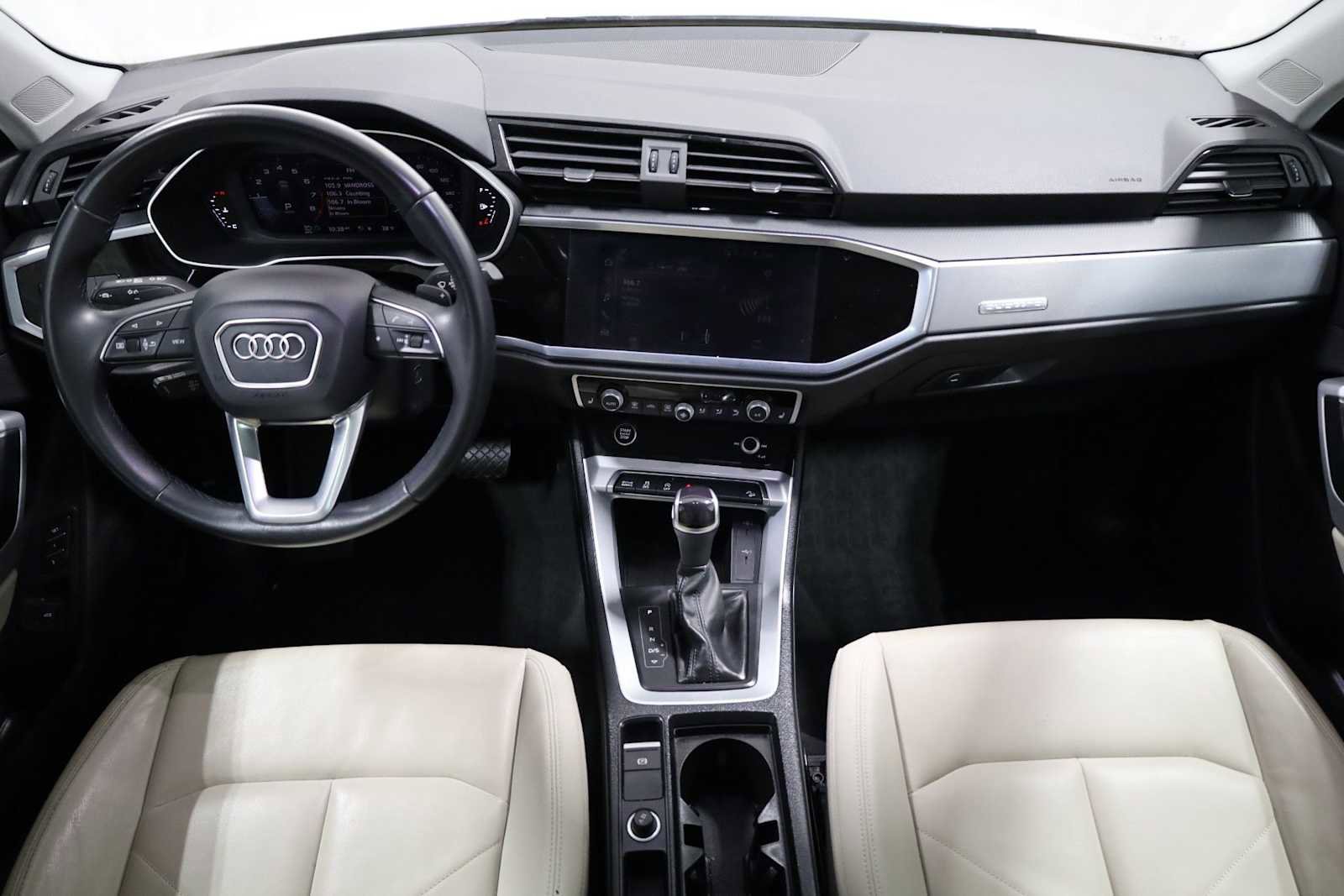 Used 2022 Audi Q3 2.0T Premium w/ Convenience Package image 23