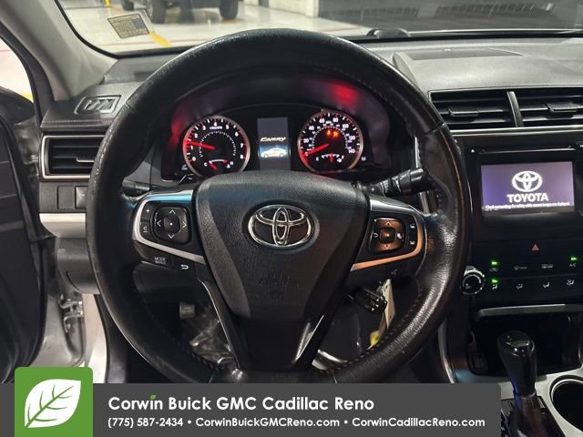Used 2017 Toyota Camry SE image 10