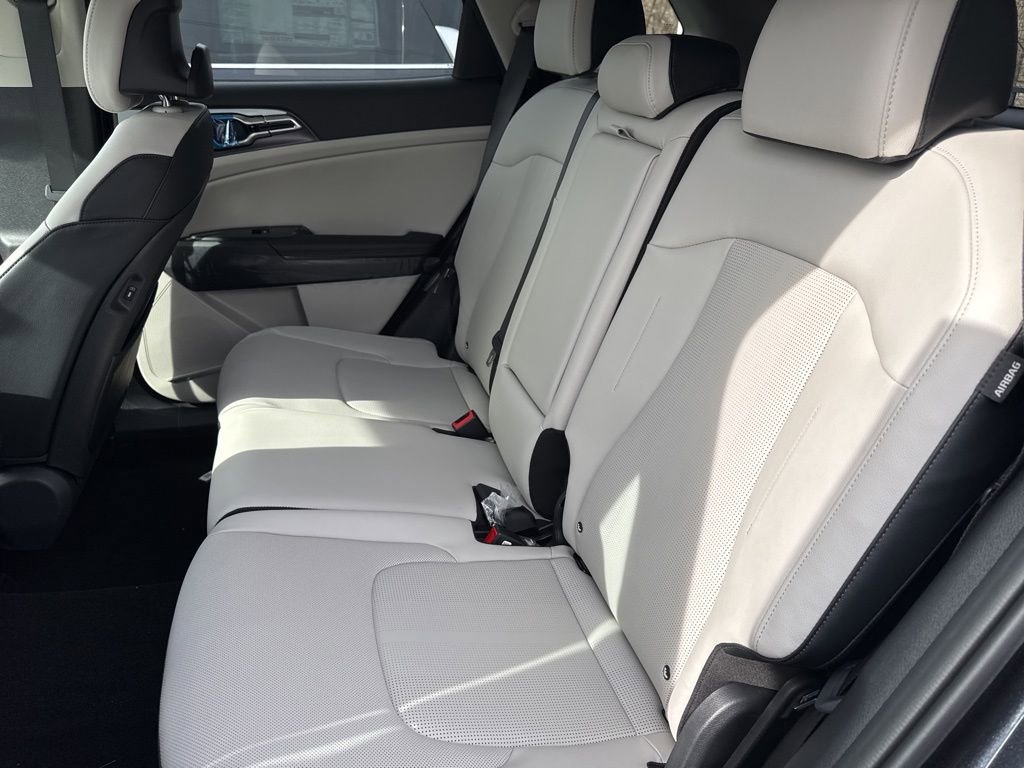 New 2026 Kia Sportage EX image 18